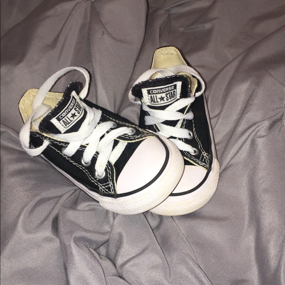Kids converse